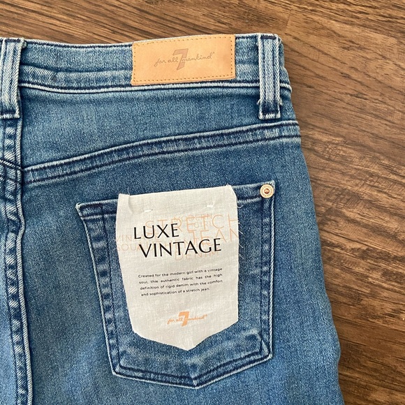 7 for all mankind high waist slim kick jeans - Picture 6 of 10